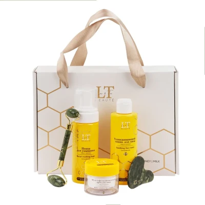Набор Мед и молоко для комбинированной кожи лица(тоник LT-1213,крем-LT1220.пенка-LT-1268.скребок гуаша.массажный ролик зеленый)